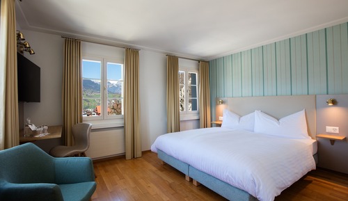 Standard-Doppel- oder -Zweibettzimmer