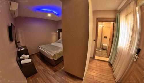 Economy-Doppelzimmer, 1 Queen-Bett, Erdgeschoss
