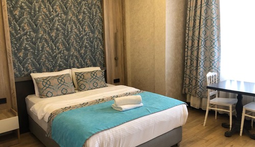 Corner Room with Lake View