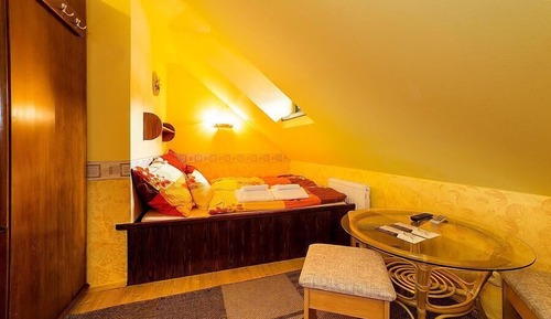 Dreibettzimmer (  P5)