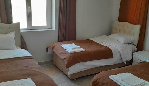 Standard-Dreibettzimmer