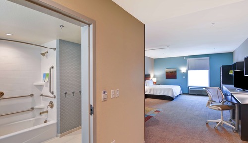 Suite, 1 King-Bett, barrierefrei, Badewanne