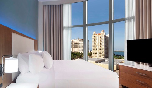 Suite, 1 King-Bett, Eckzimmer