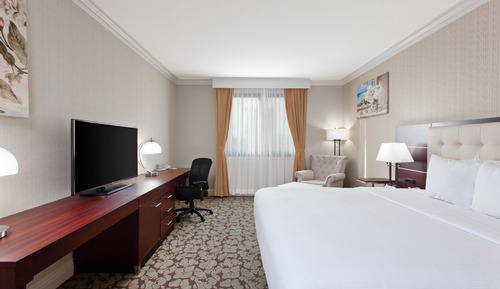 Standardzimmer, 1 King-Bett, rollstuhlgeeignete Dusche (Communications, Roll-In Shower)