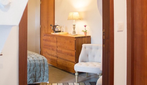 Superior-Doppelzimmer, mit Bad, Gartenblick (Chambre L'Envolée)
