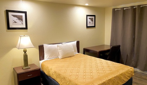 Standard-Einzelzimmer, 1 Queen-Bett (Non Smoking)