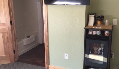 Zimmer, 1 King-Bett, Balkon, Buchtblick