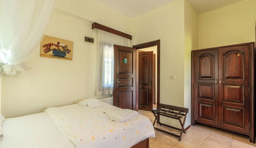 Familien-Vierbettzimmer