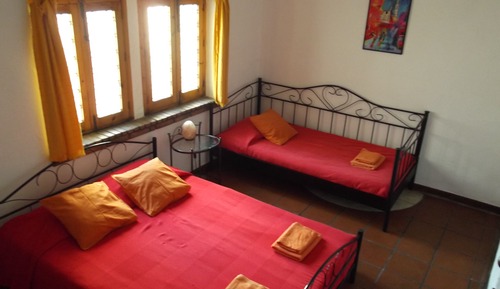 Basic-Doppel- oder -Zweibettzimmer, eigenes Bad