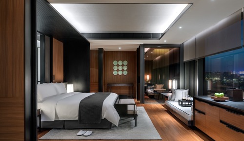 Superior-Doppel- oder -Zweibettzimmer