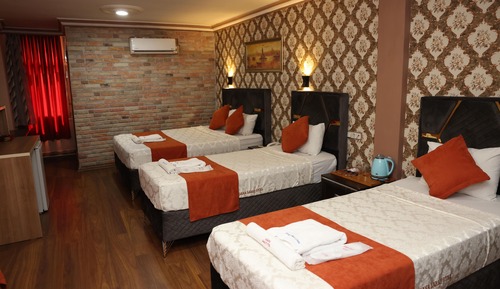 Standard-Dreibettzimmer