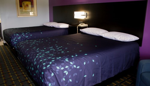 Standard-Einzelzimmer, 2 Queen-Betten