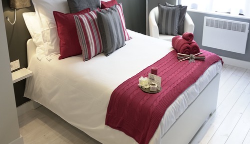 Doppelzimmer, eigenes Bad
