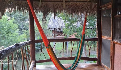 Deluxe-Ferienhütte, 1 Schlafzimmer, Flussblick, auf dem Wassser