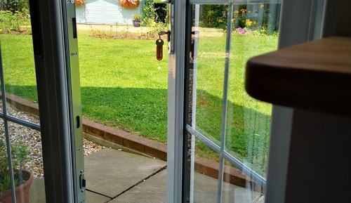 Deluxe-Doppel- oder -Zweibettzimmer, mit Bad, Gartenblick