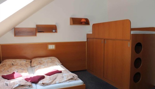 Zweibettzimmer