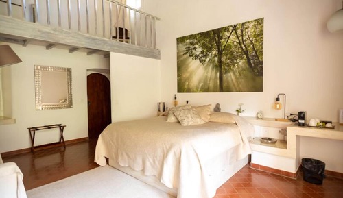 Suite, mit Bad (Mezzanine Nature)