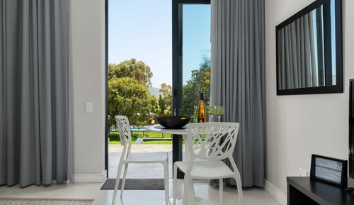 Luxury-Suite, Kochnische, Bergblick (Kalahari 2)