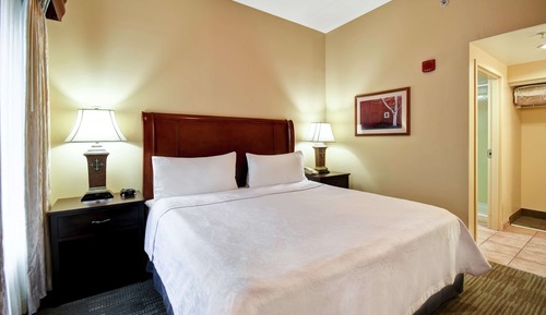 Suite, 1 King-Bett und Schlafsofa