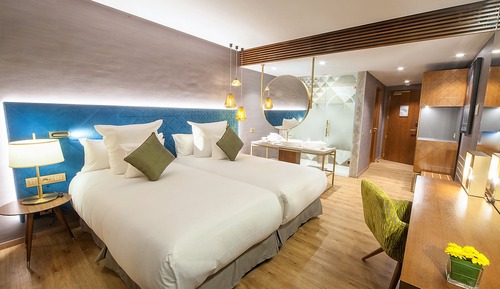 Deluxe-Zimmer, Poolblick