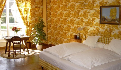 Comfort-Doppelzimmer, zum Garten hin