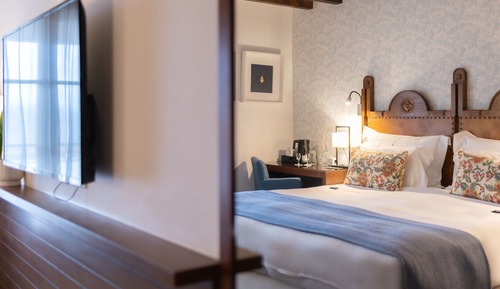Superior-Doppel- oder -Zweibettzimmer