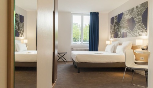 Zimmer, Verbindungszimmer