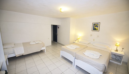 Dreibettzimmer, Poolblick