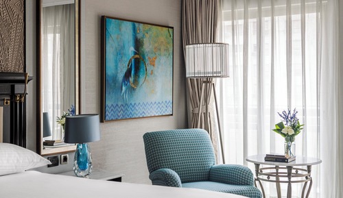 Suite (Diplomatic, Ergonomic Flex Space)