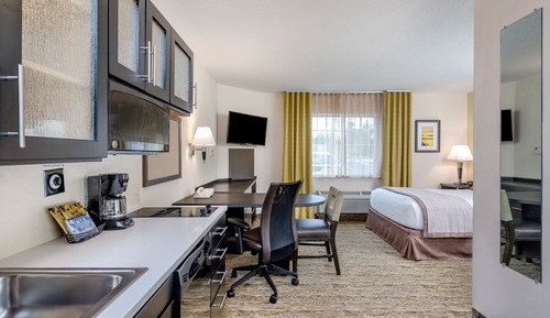 Studiosuite, 1 Queen-Bett, barrierefrei (Mobility, Accessible Tub)