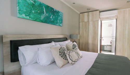 Classic-Zimmer, Gartenblick