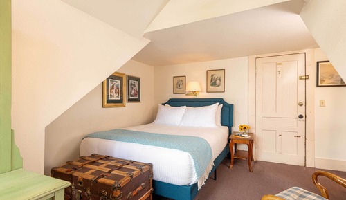 Economy-Zimmer, 1 Schlafzimmer (Room #3, Shared Bathroom)