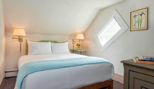 Economy-Zimmer, 1 Queen-Bett (Room #5, Shared Bathroom)