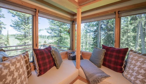 Zimmer, eigenes Bad (Gunslinger)