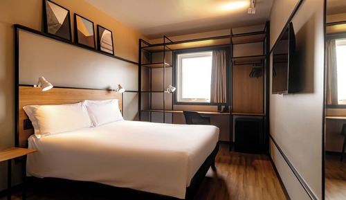 Zimmer, 1 Doppelbett