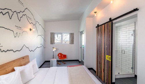 Deluxe-Zimmer, 1 King-Bett (Main Street King)