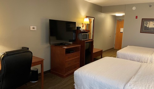 Zimmer, 2 Queen-Betten, Nichtraucher