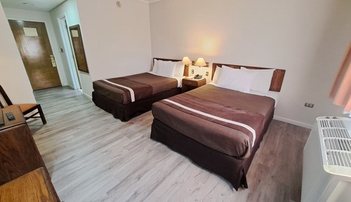 Standard-Doppelzimmer