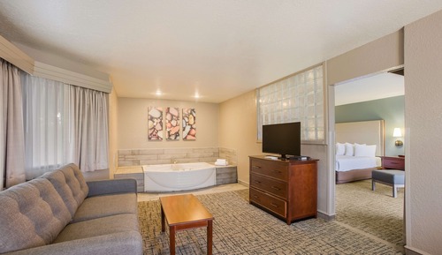 Suite, 1 King-Bett, Nichtraucher, Balkon