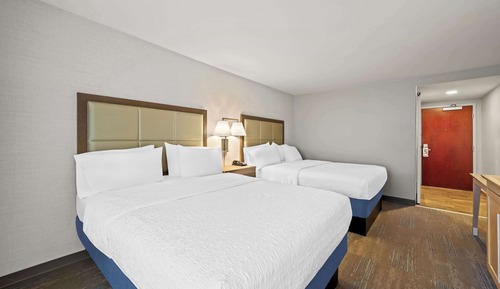 2 Queen-Betten, Nichtraucher