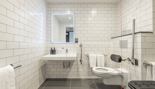 Standardzimmer, 1 King-Bett, barrierearme Badewanne