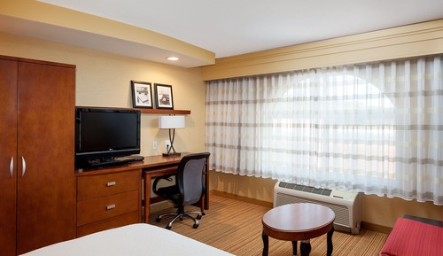 Zimmer, 1 King-Bett (Mobility/Hearing Accessible, Tub)