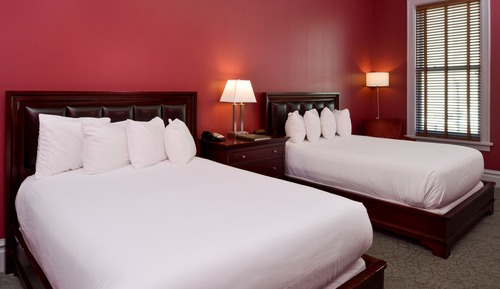 Zimmer, 2 Queen-Betten