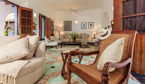 Villa (Yum-Ha Private Villa)