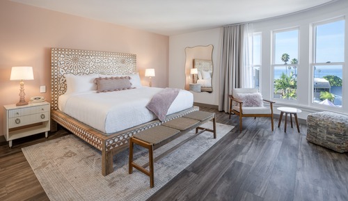 Zimmer, 1 King-Bett, Kamin, Meerblick