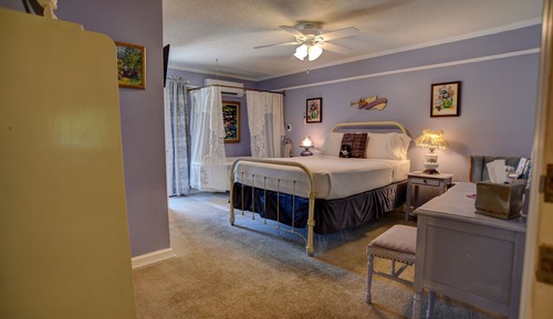 Standardzimmer, 1 Queen-Bett, Whirlpool, Erdgeschoss