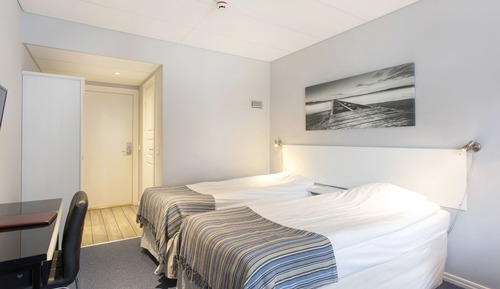 Zweibettzimmer