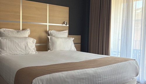 Doppelzimmer, 1 King-Bett, Balkon