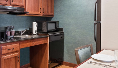 Suite, 1 King-Bett, barrierefrei, Badewanne (Mobility & Hearing, Non Smoking)