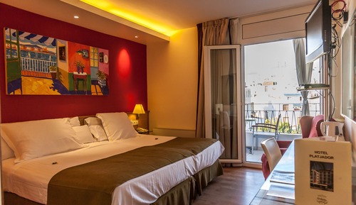 Doppel- oder Zweibettzimmer